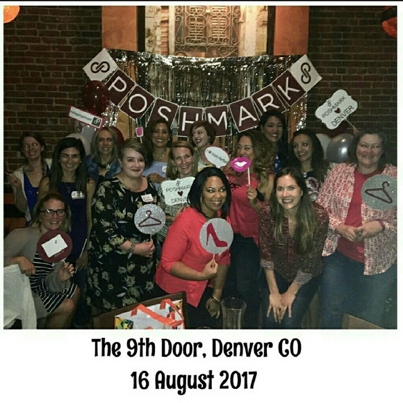 Bookmark my Closet ❤️ - Picture 2 of 4